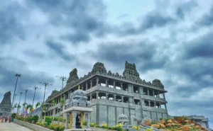 Swarnagiri Temple Bhuvanagiri Timings